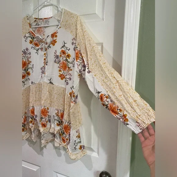 Bohemian White Floral Top Boutique Viscose Long Sleeve Flowy - Picture 4 of 9